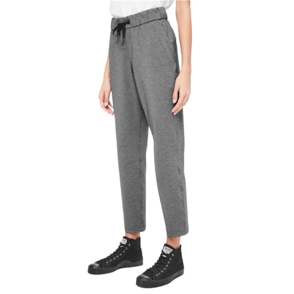Lululemon On The Fly Pant 27” Charcoal Grey Luxtreme Sz 8